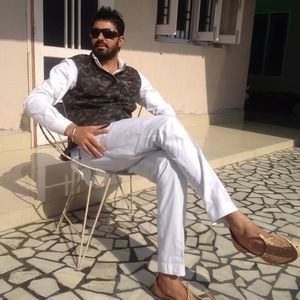 Meet your Posher, Ghuri wala rajinder